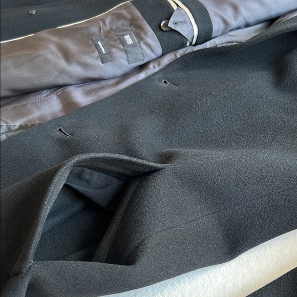 BOSS Hugo Boss Mens Long Black Coat. Wool and Cashmere. 56 (46 US Size) - Picture 14 of 17